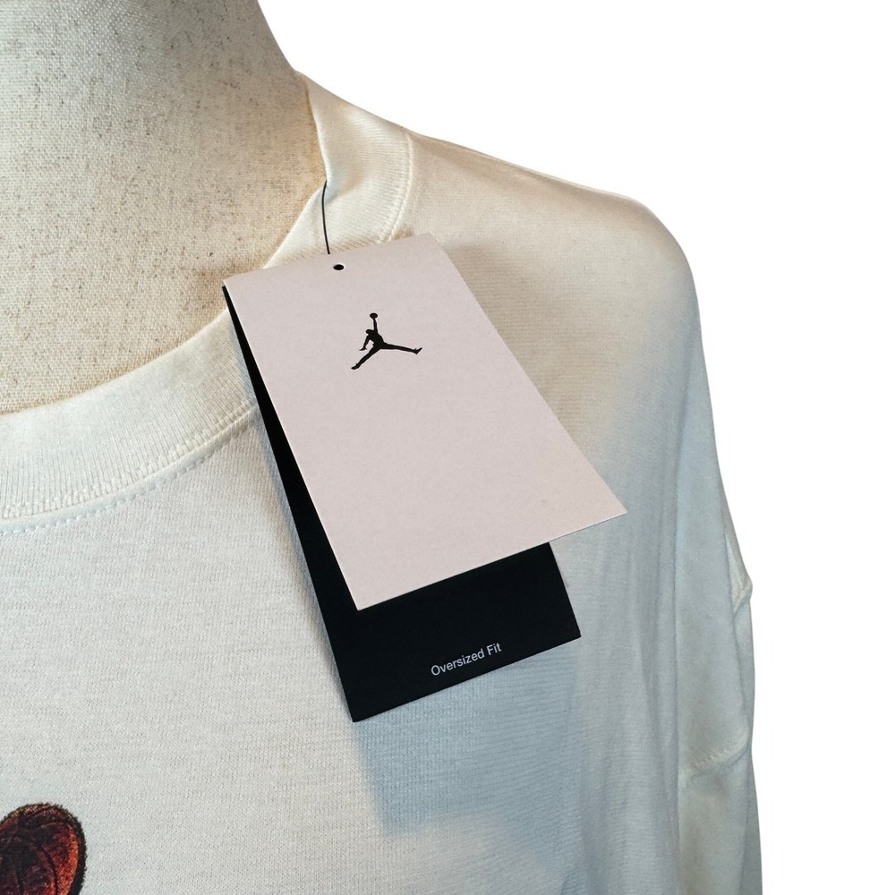 NWT Jordan‎ Graphic Long Sleeve T-Shirt Oversized Fit Women's Large Athleisure - Picture 4 of 10